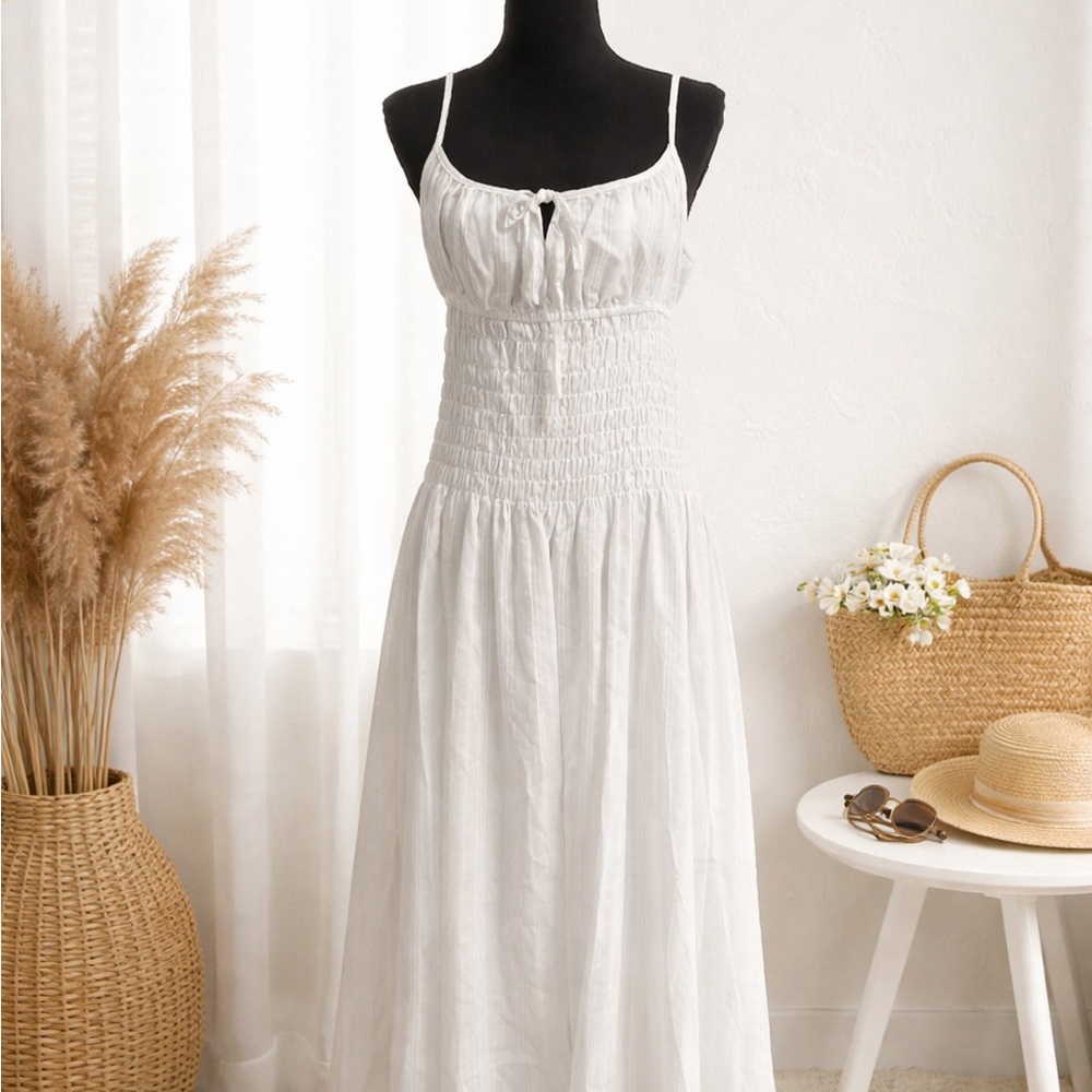 Boho-Cupshe White Smocked Maxi Dress with Spaghetti Straps